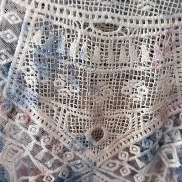 ๐ค Origami Lace Top โ Boho Multicolor | NWOT | Size 1X-2X ๐ค - Picture 2 of 6